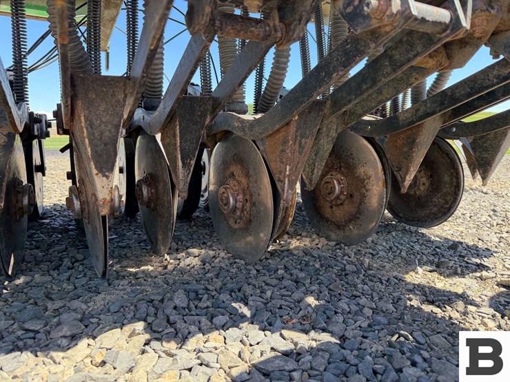 great-plains-solid-stand-15-image-18