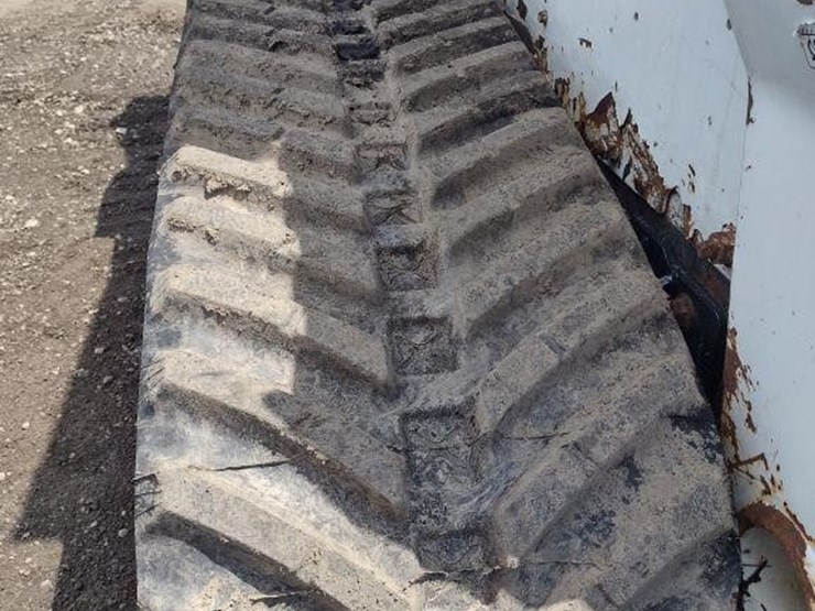 2013-bobcat-t770-image-29