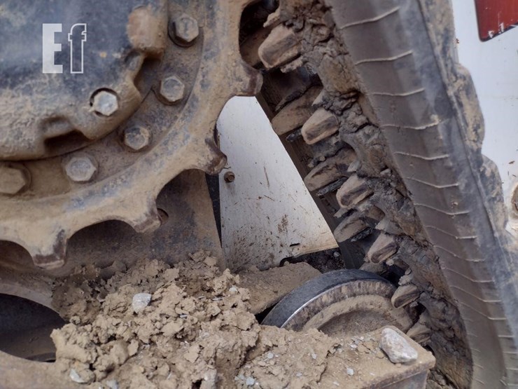 2021-bobcat-t76-image-14