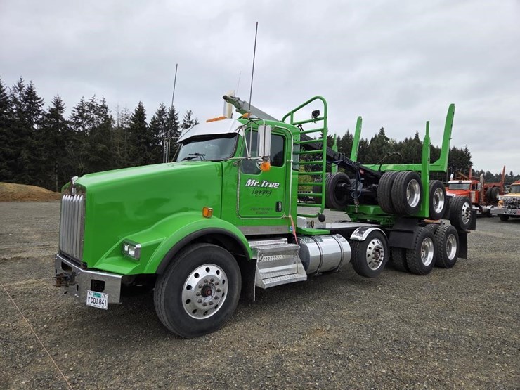 2015-kenworth-t800-image-1