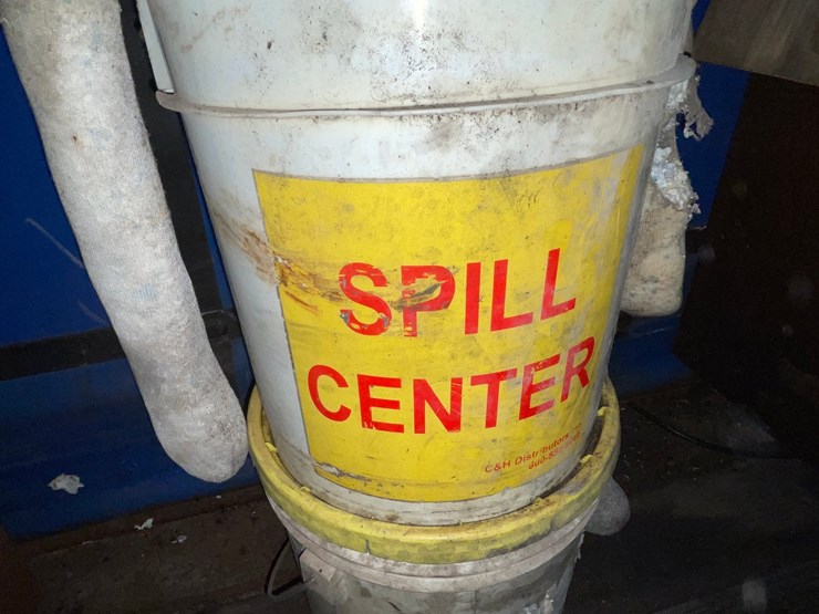 #10410-•-(2)-oil-spill-containment-kits-image-1