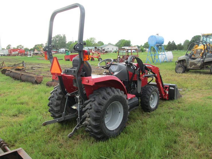 massey-ferguson-1734e-image-3