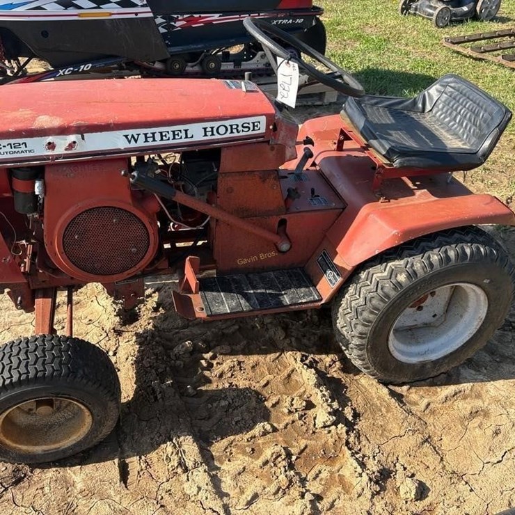 WHEELHORSE C121