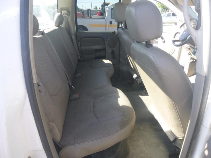 2005-dodge-ram-2500-image-20