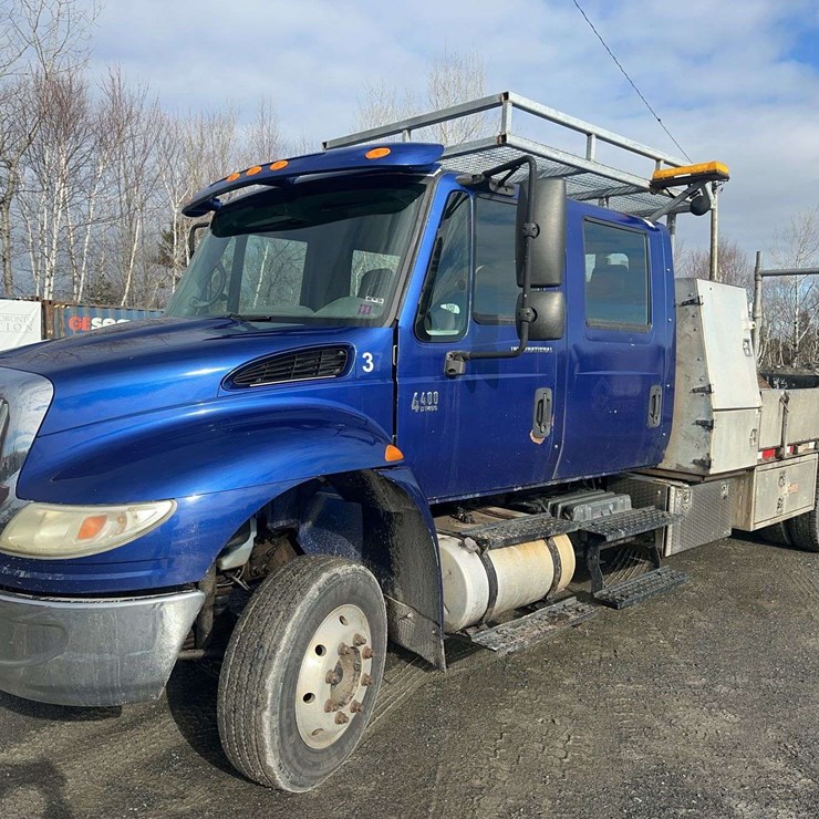 2008 INTERNATIONAL 4400 SBA