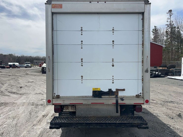 2018-ford-transit-image-6