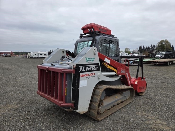 2022-takeuchi-tl12-image-5