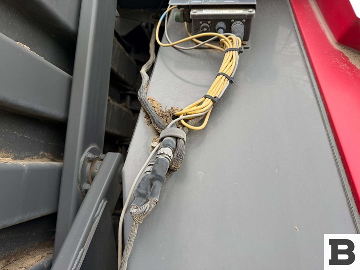 2018-massey-ferguson-2290-image-55