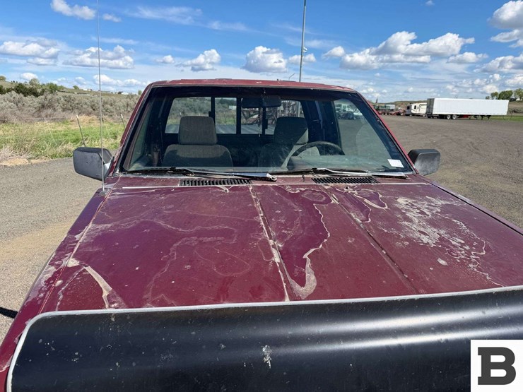 1987-nissan-pickup-image-9