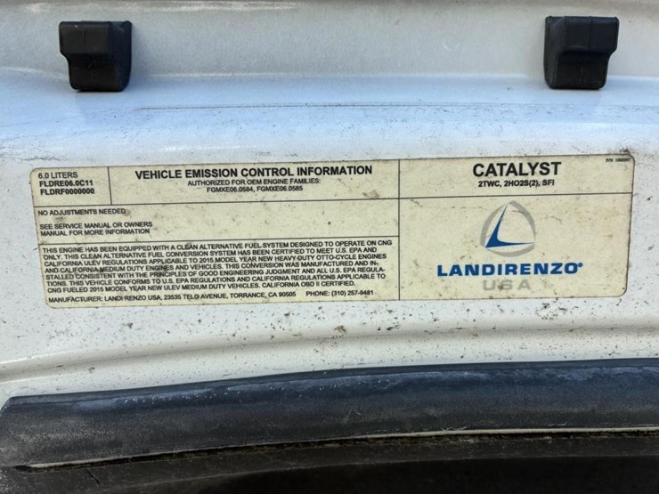 2015-chevrolet-2500-image-8