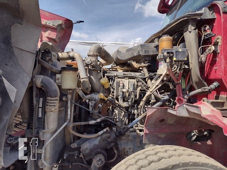 2015-international-paystar-5900-image-32