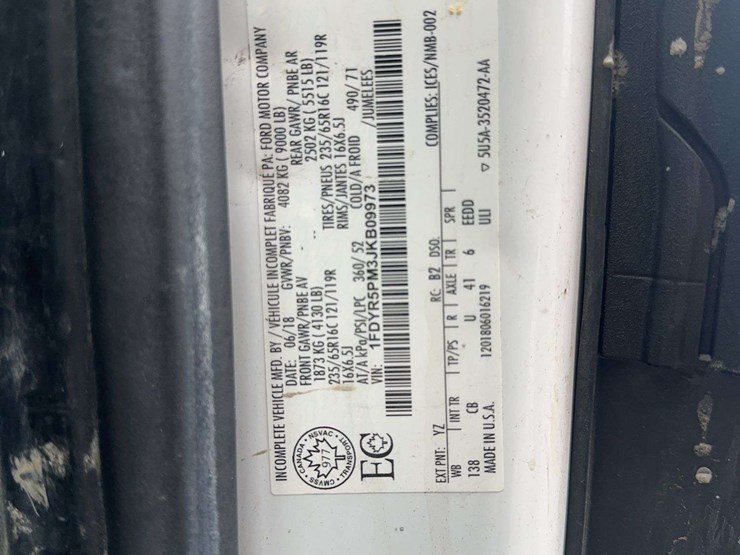 2018-ford-transit-image-23