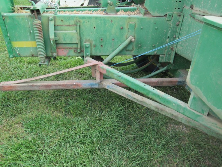 john-deere-348-image-25