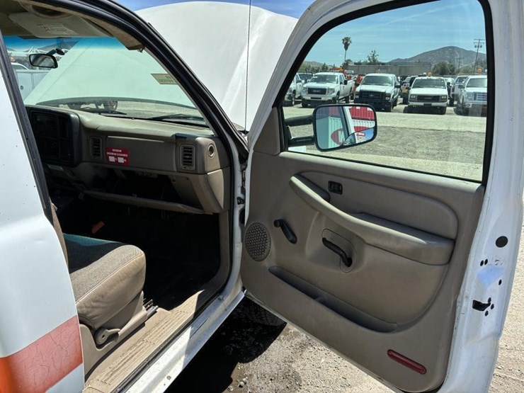 2007-chevrolet-silverado-2500hd-image-11