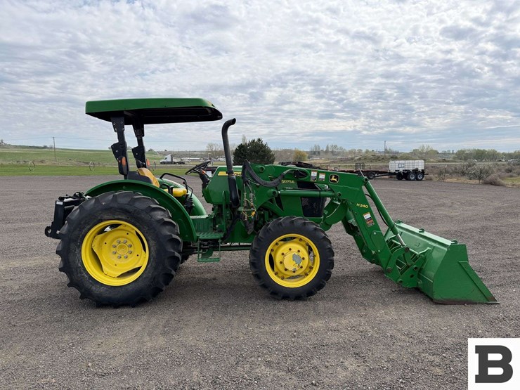 2015-john-deere-5075e-image-6