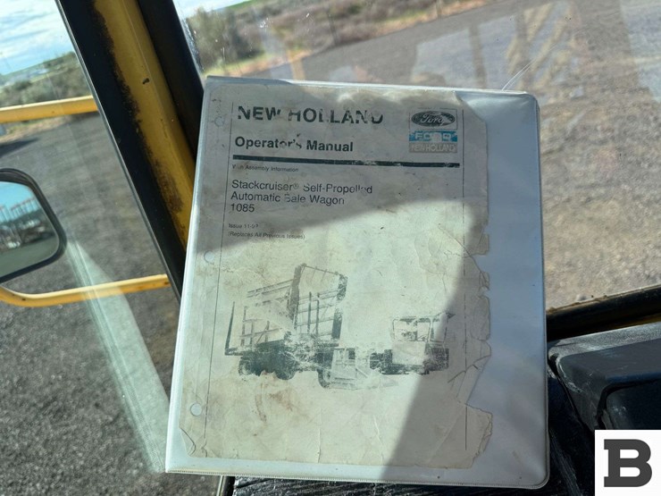 new-holland-1085-image-69