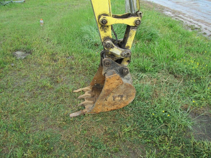 yanmar-vio35-image-15