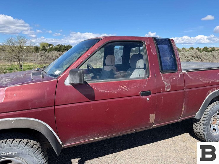 1987-nissan-pickup-image-11