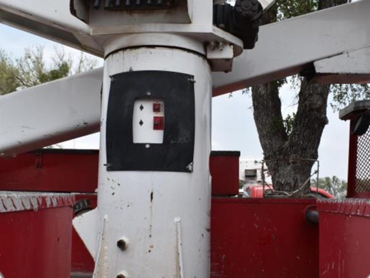 2019-ford-f550-image-19