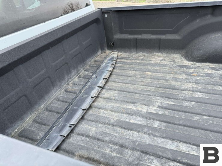 2011-dodge-ram-1500-image-15