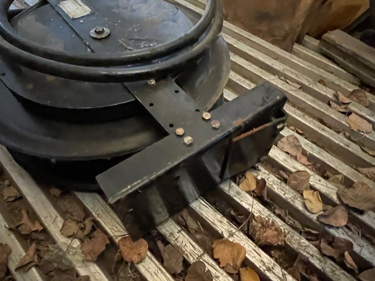 #10420-•-balcrank-wall-mount-hose-reel-image-11
