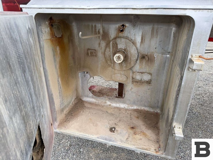 1972-brenner-tank-trailer-image-15