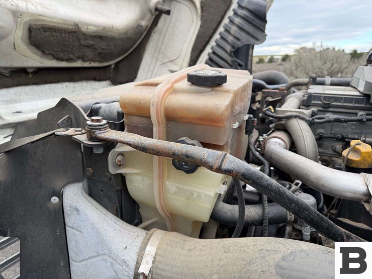 2018-freightliner-cascadia-125-image-46