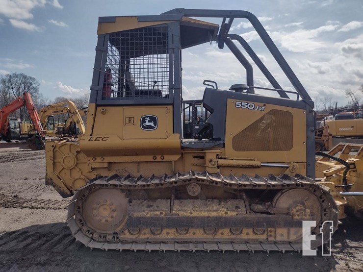 2004-deere-550j-lt-image-24