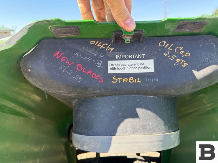 john-deere-l120-image-25