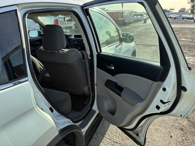 2014-honda-crv-image-10