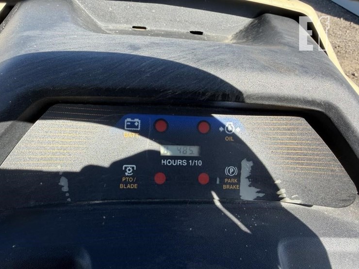 2011-cub-cadet-sltx1054-image-11