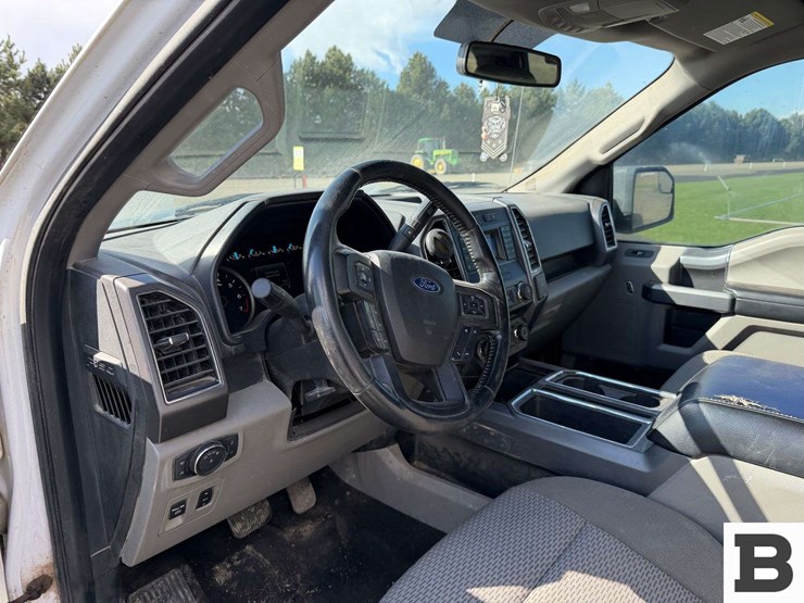 2018-ford-f150-image-25