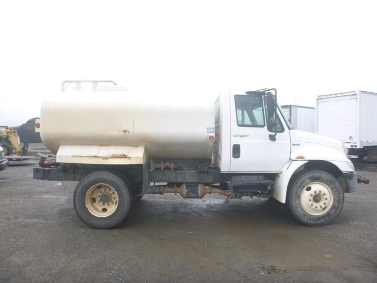 2012-international-durastar-4300-image-7