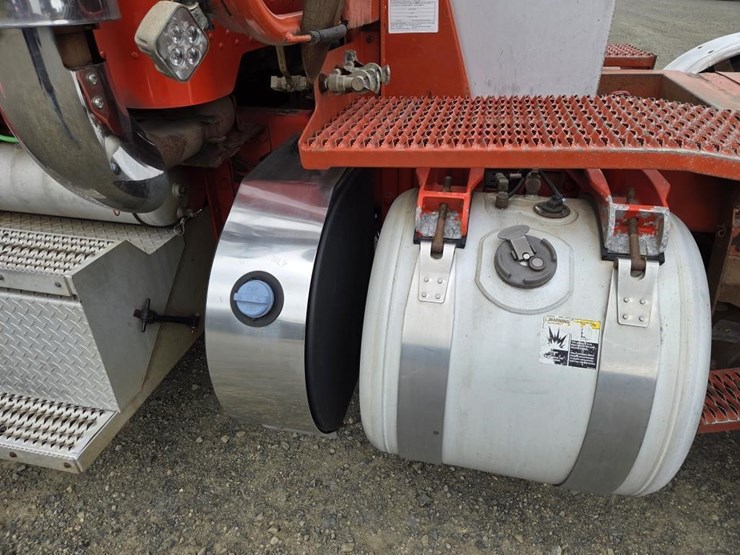 2016-peterbilt-367-image-68