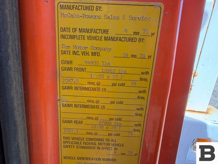 1979-ford-800-image-45