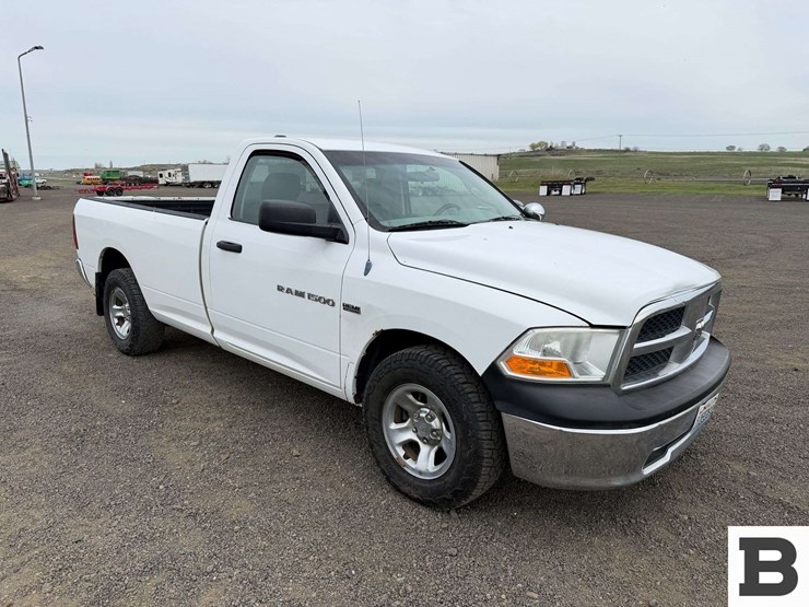 2011-dodge-ram-1500-image-7