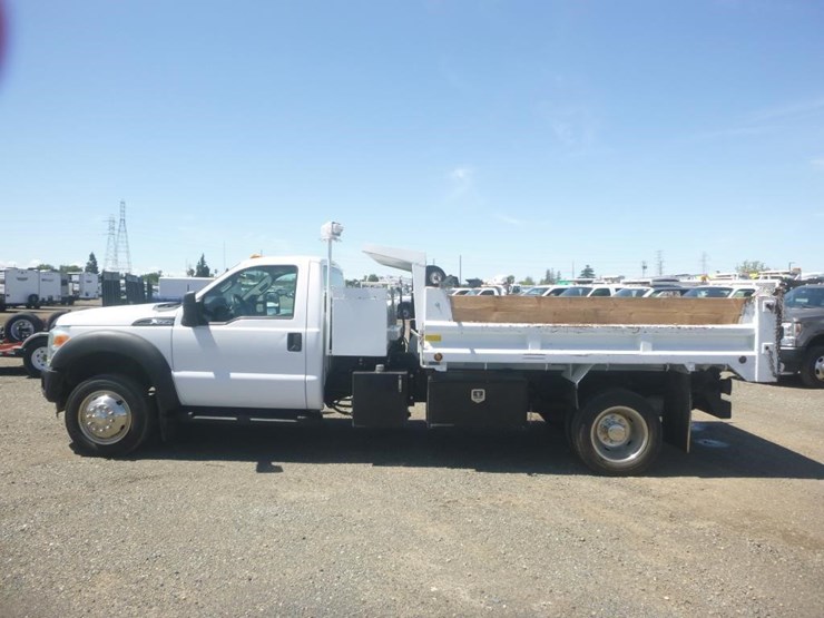 2011-ford-f550-image-5