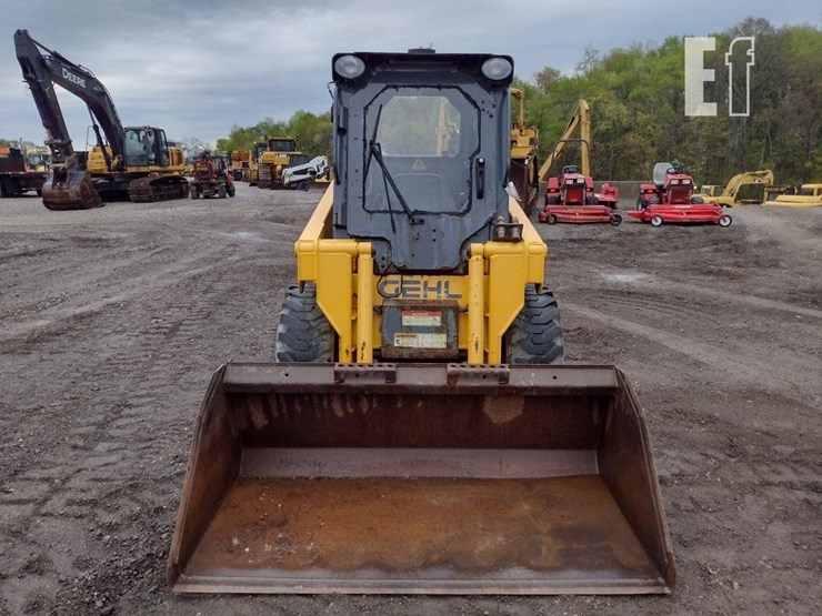 gehl-4240e-image-2