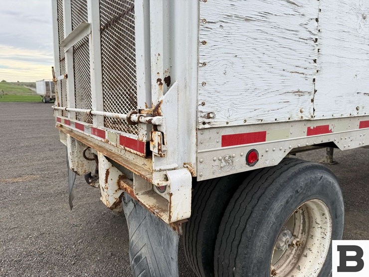 1984-fruehauf-open-top-image-26