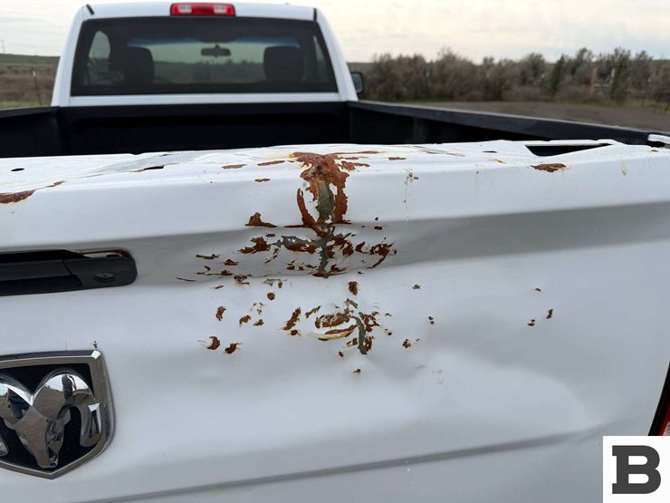 2011-dodge-ram-1500-image-19