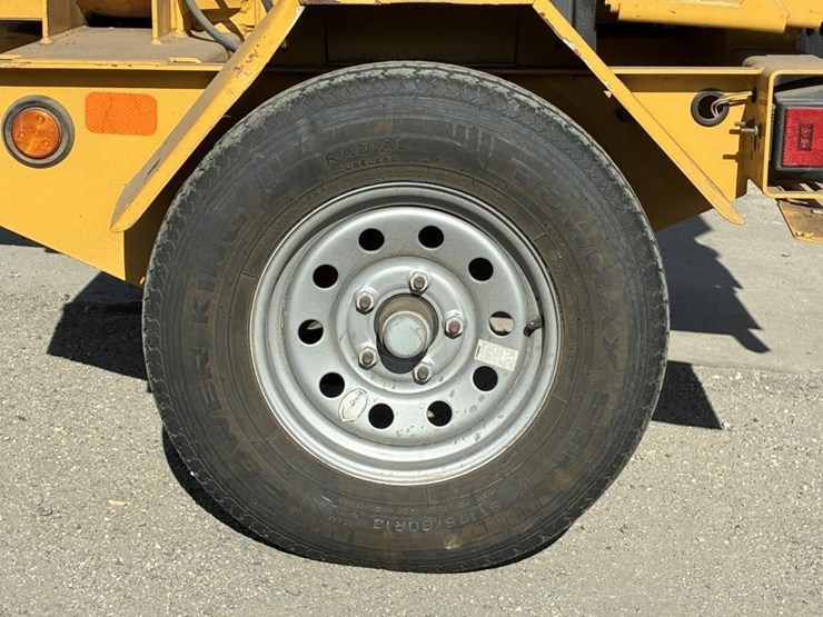 2015-vermeer-bc700xl-image-11