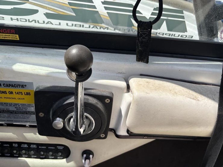 2001-unknown-trailer-image-18