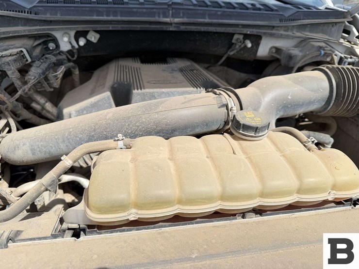 2019-ford-f150-image-35