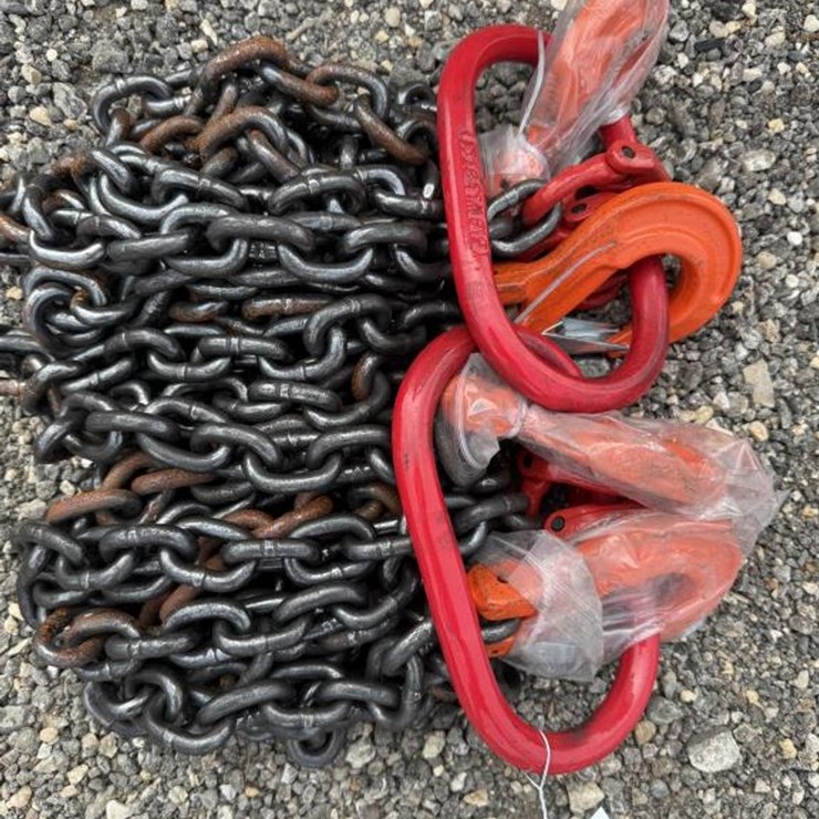 #102 • (2) 5/16" 7' Double Chain Sling