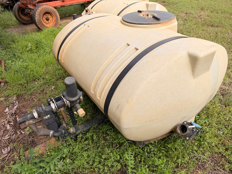 #516-•-#516-•-(2)-saddle-tanks-image-7