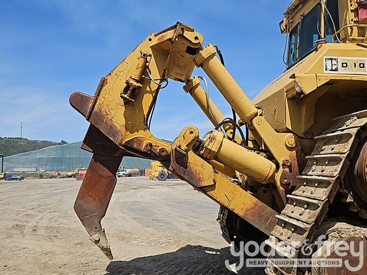 1980-caterpillar-d10-image-28