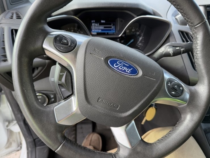 2016-ford-transit-connect-image-27