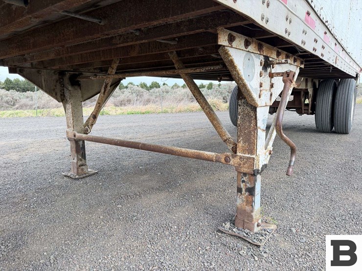 1984-fruehauf-open-top-image-12