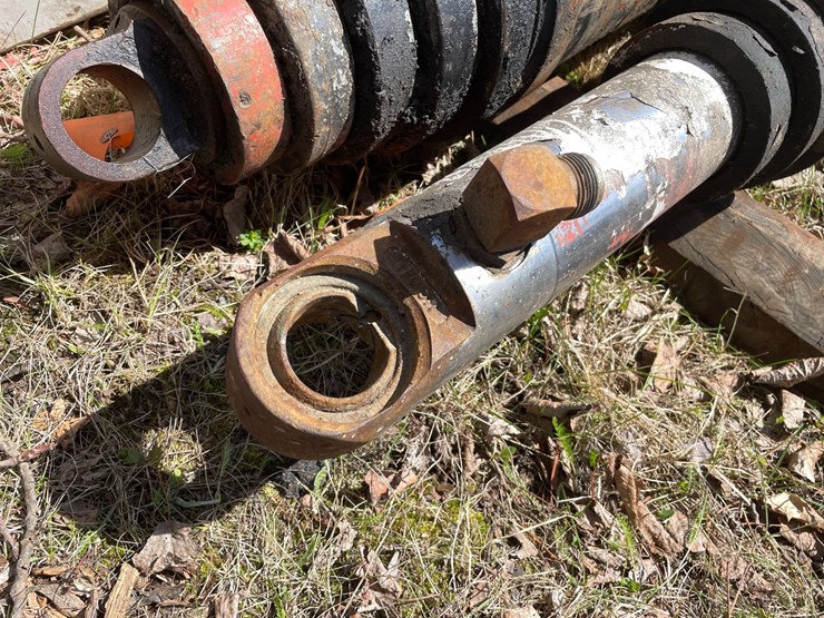 #10425-•-2-stage-hydraulic-cylinder-image-2