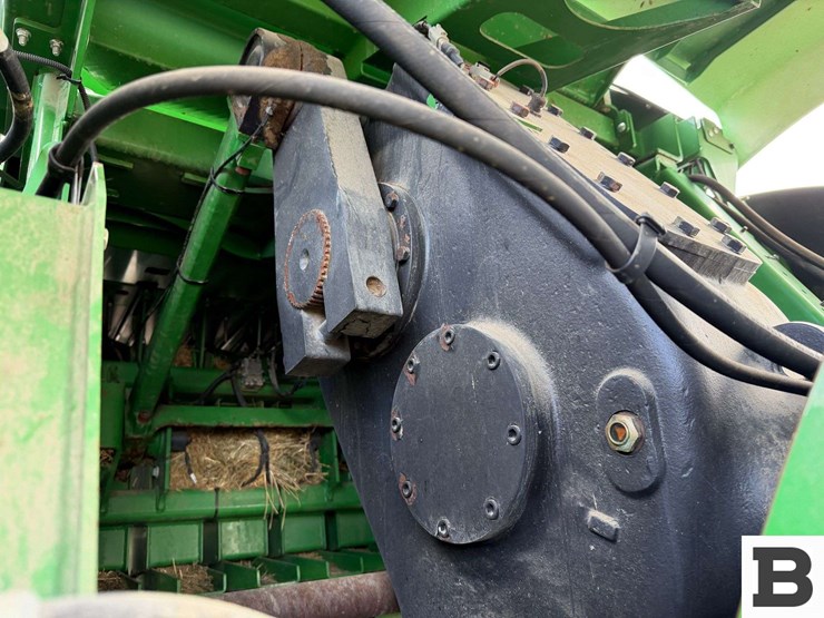 2015-john-deere-l340-image-27